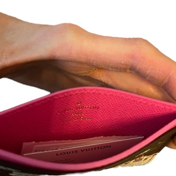 Louis Vuitton Limited Edition 2022 Vivienne Card Holder Full Inclusion - Picture 6 of 11